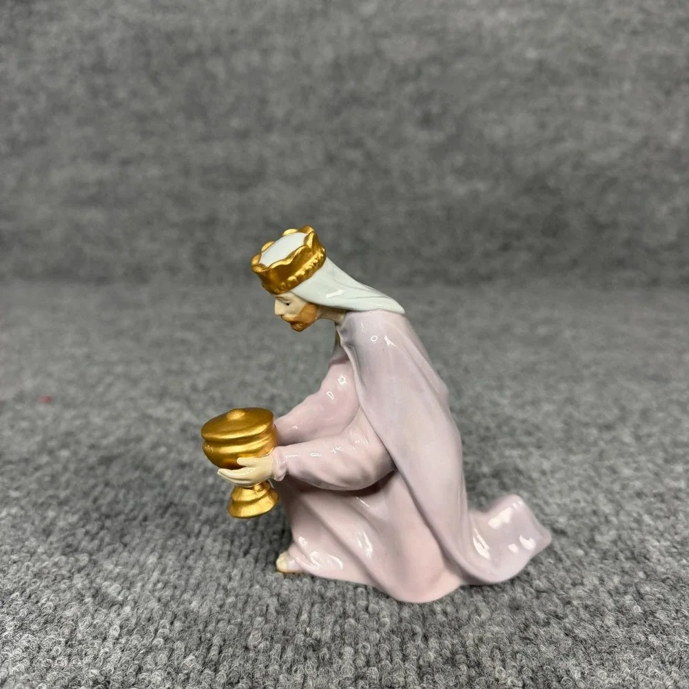 Vintage Avon Magi Balthasar‎ Figurine Bethlehem Nativity Christmas Decor
